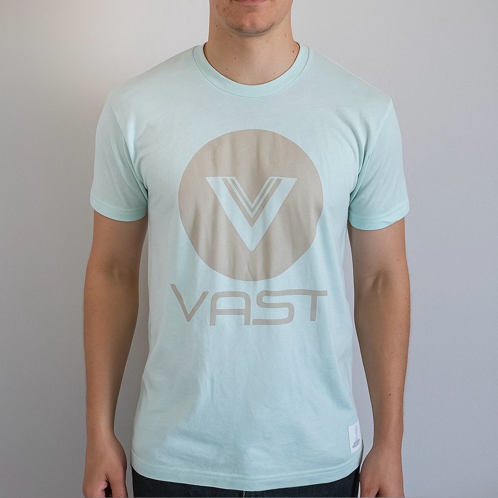 Vast Life Cotton Logo T-shirt Size Medium NEW